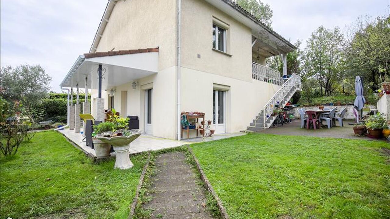 maison 7 pièces 169 m2 à vendre à Artigues-Près-Bordeaux (33370)