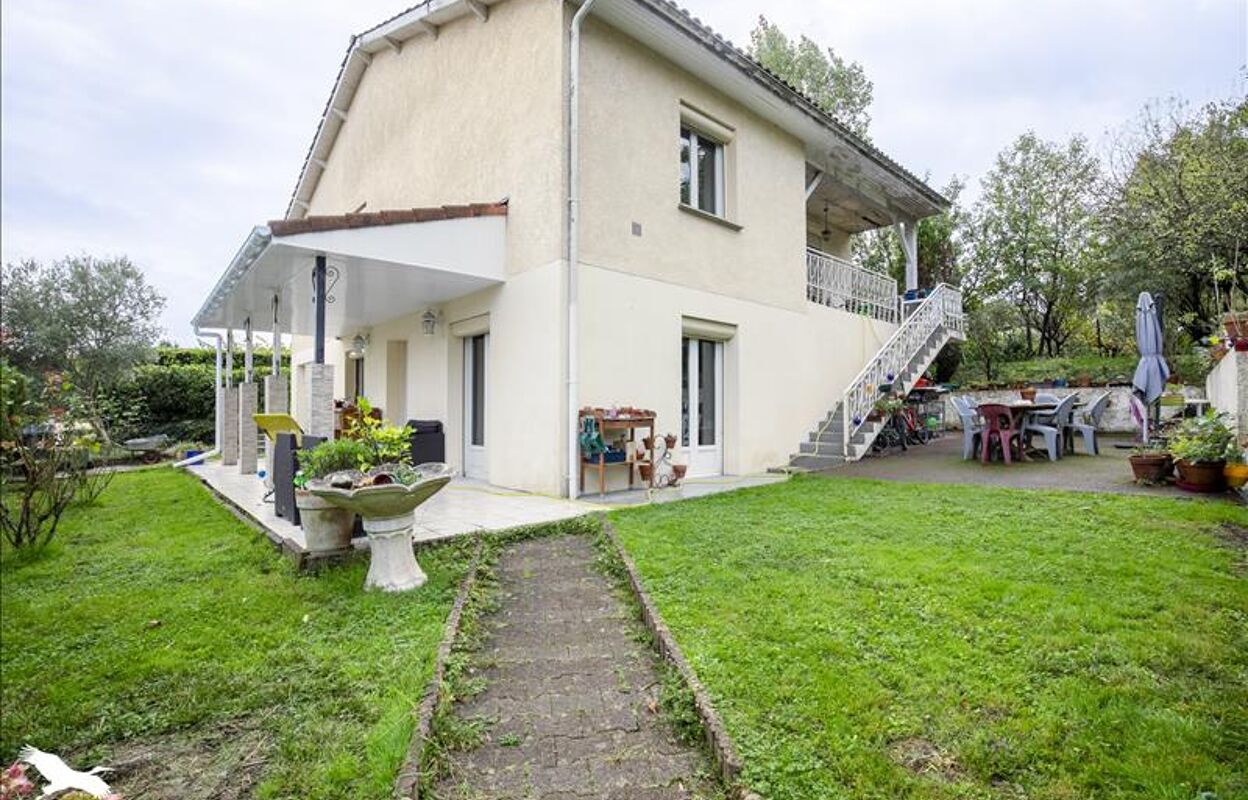 maison 7 pièces 169 m2 à vendre à Artigues-Près-Bordeaux (33370)