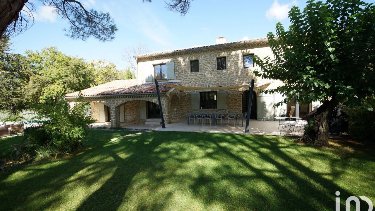 maison 9 pièces 250 m2 à vendre à Vaison-la-Romaine (84110)