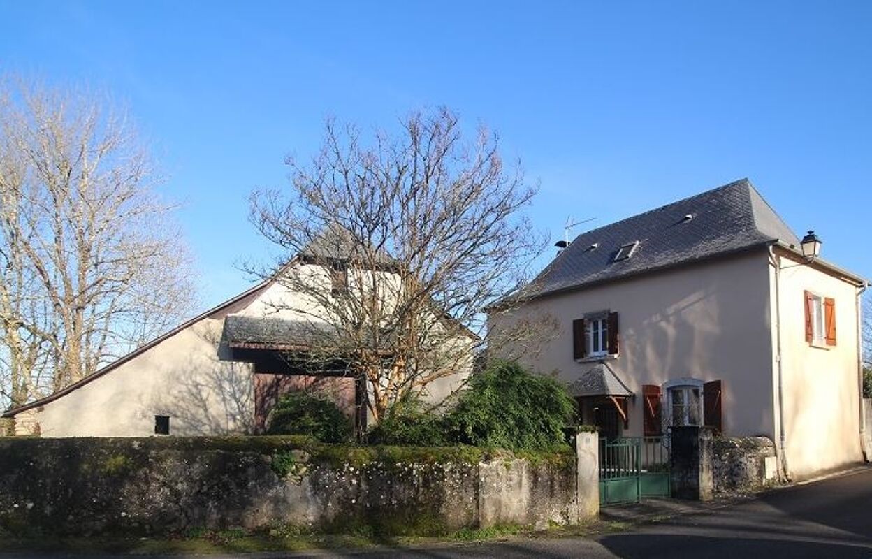 maison 5 pièces 98 m2 à vendre à Oloron-Sainte-Marie (64400)