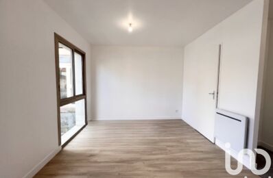 vente appartement 110 000 € à proximité de La Ferté-Alais (91590)