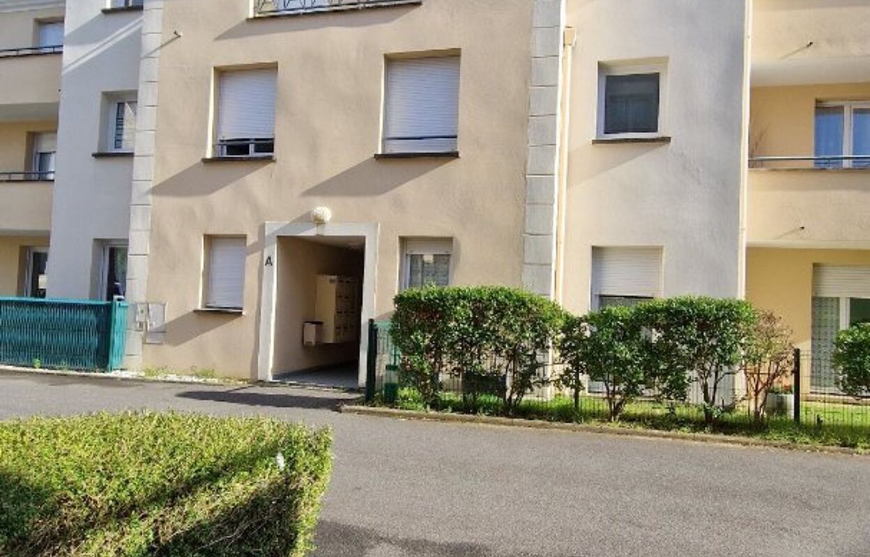 appartement 2 pièces 44 m2 à vendre à Dourdan (91410)