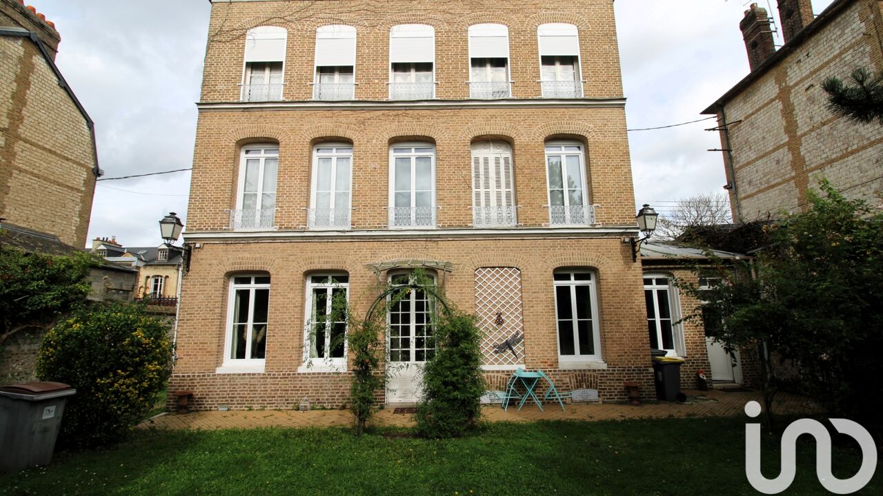 maison 9 pièces 209 m2 à vendre à Elbeuf (76500)