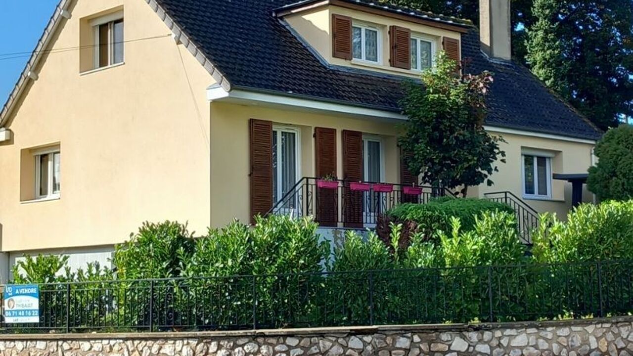 maison 7 pièces 124 m2 à vendre à Nogent-le-Rotrou (28400)