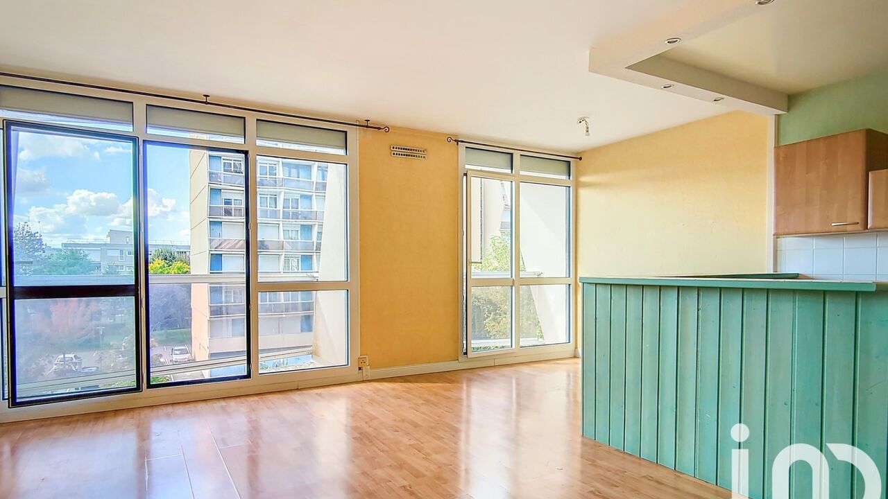 appartement 2 pièces 44 m2 à vendre à Plaisir (78370)