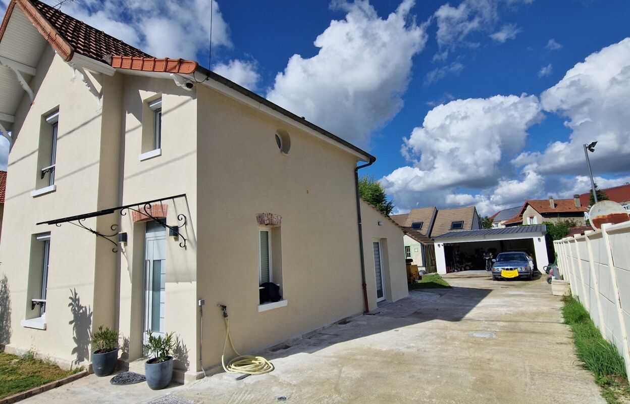 maison 4 pièces 90 m2 à vendre à Nanteuil-Lès-Meaux (77100)