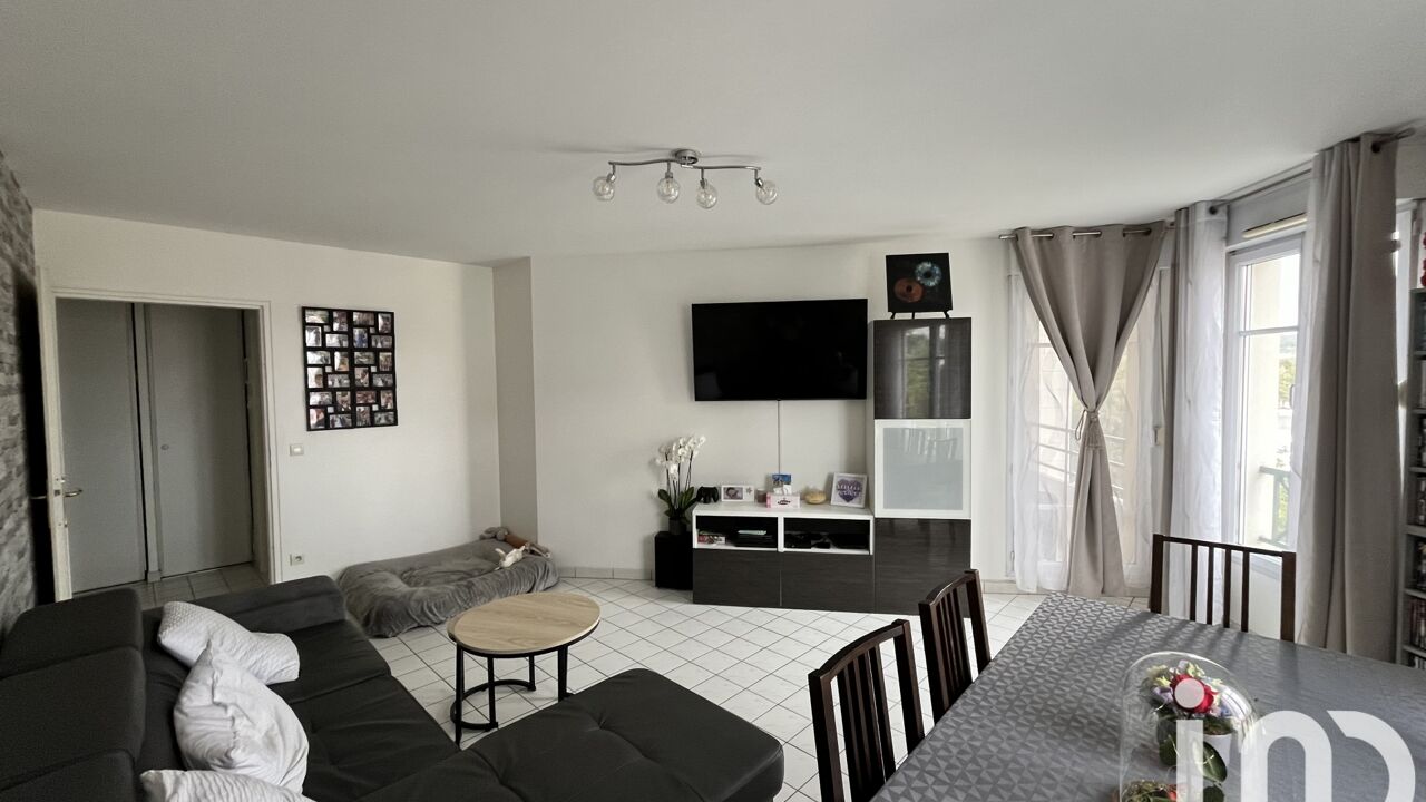 appartement 3 pièces 68 m2 à vendre à Le Plessis-Bouchard (95130)