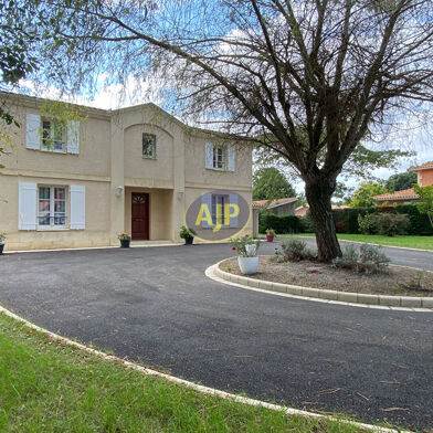 Maison 6 pièces 153 m²