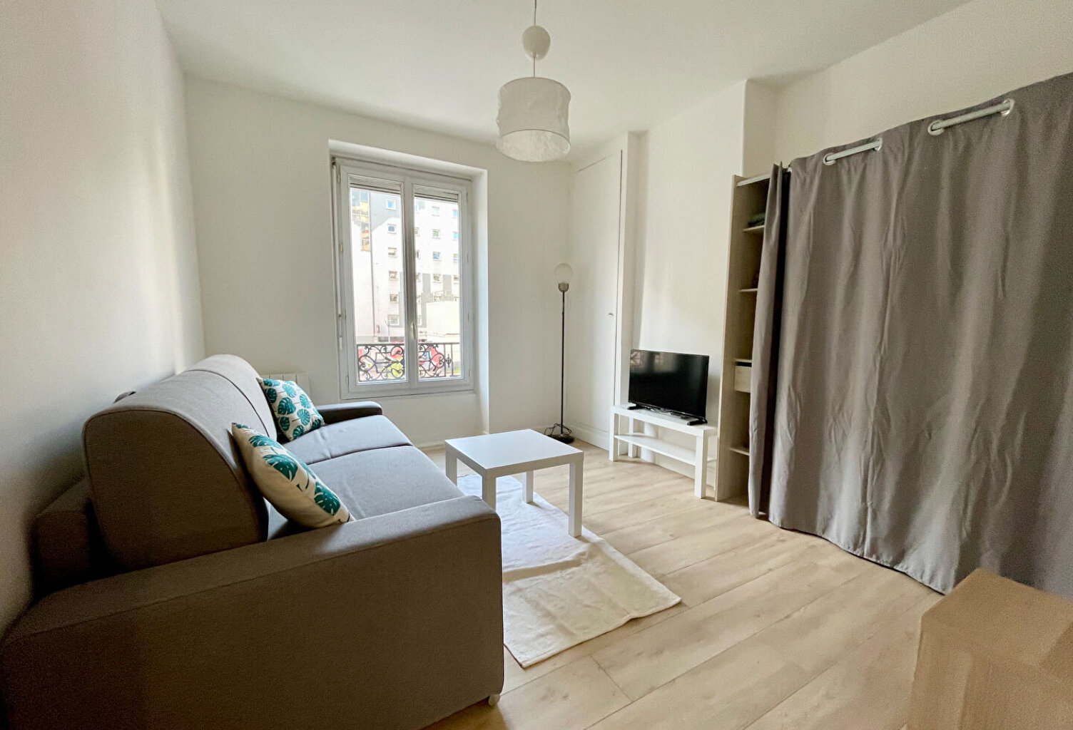Appartement Montrouge 1 pièce(s) 23.06 m2 — photo 1