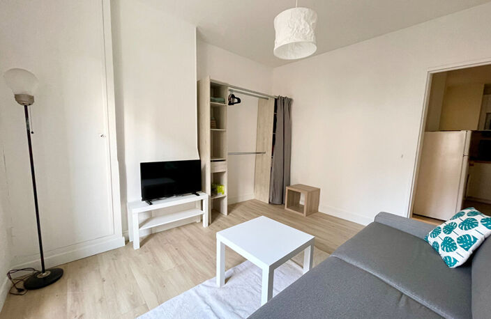Appartement Montrouge 1 pièce(s) 23.06 m2 — photo 2