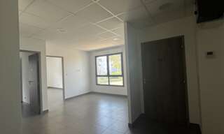 Bureau  62 m² à louer à Ajaccio (20090)