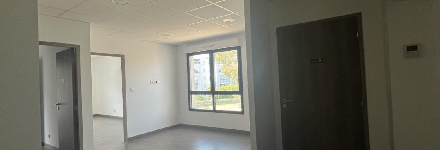 Bureau  62 m² à louer à Ajaccio (20090)