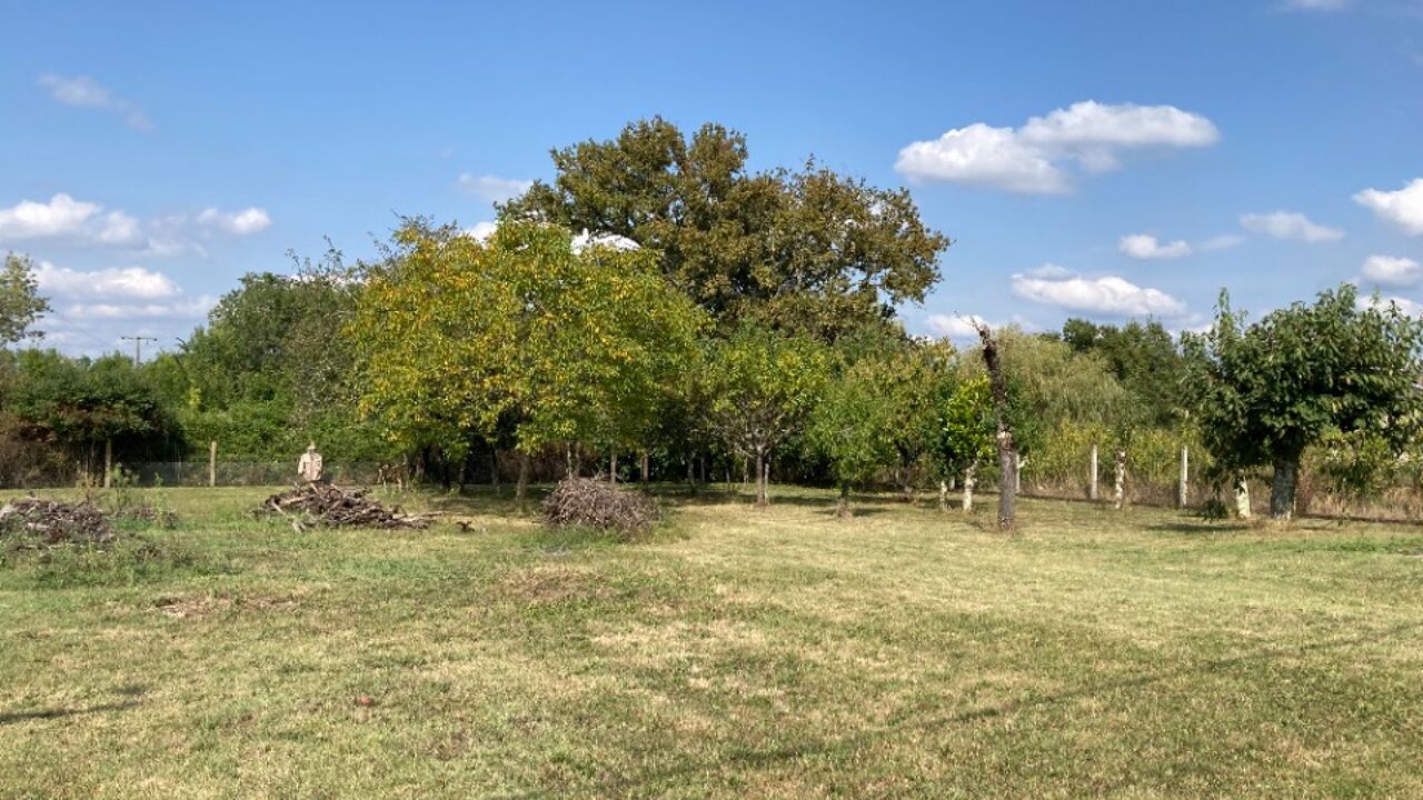 terrain  pièces 847 m2 à vendre à Blaye (33390)