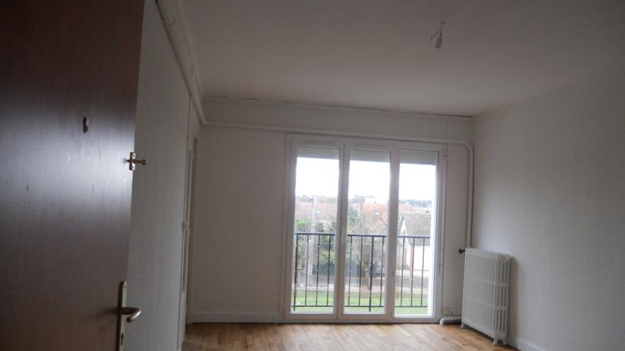 appartement 4 pièces 68 m2 à louer à Salbris (41300)