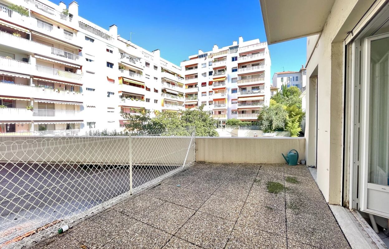 appartement 2 pièces 60 m2 à vendre à Nice (06000)