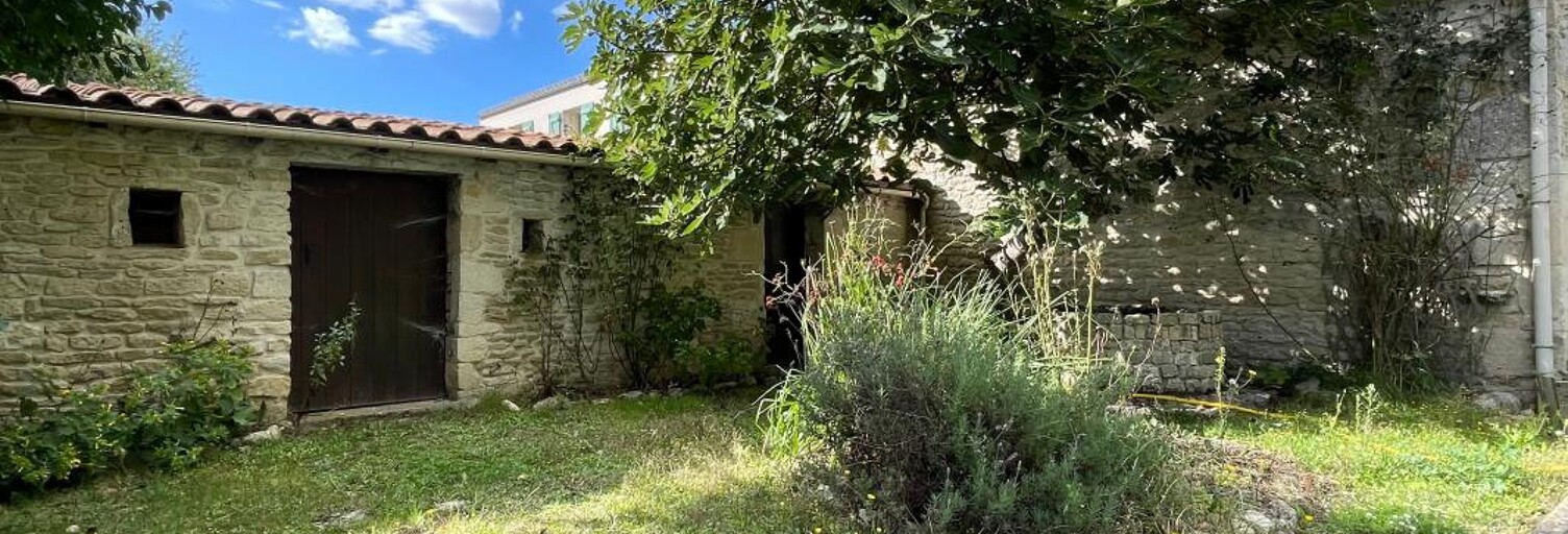 Maison 5 Pièces 105 m² à vendre à Thairé (17290)