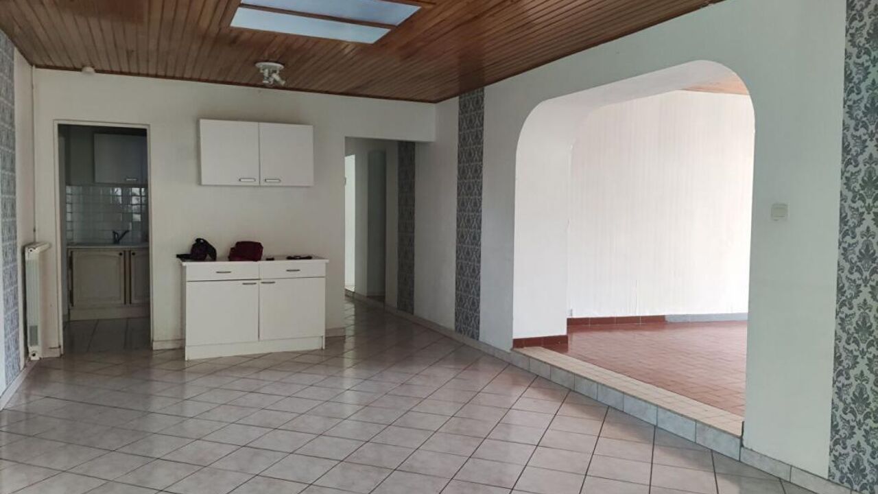 maison 4 pièces 120 m2 à vendre à Saint-Seurin-de-Bourg (33710)