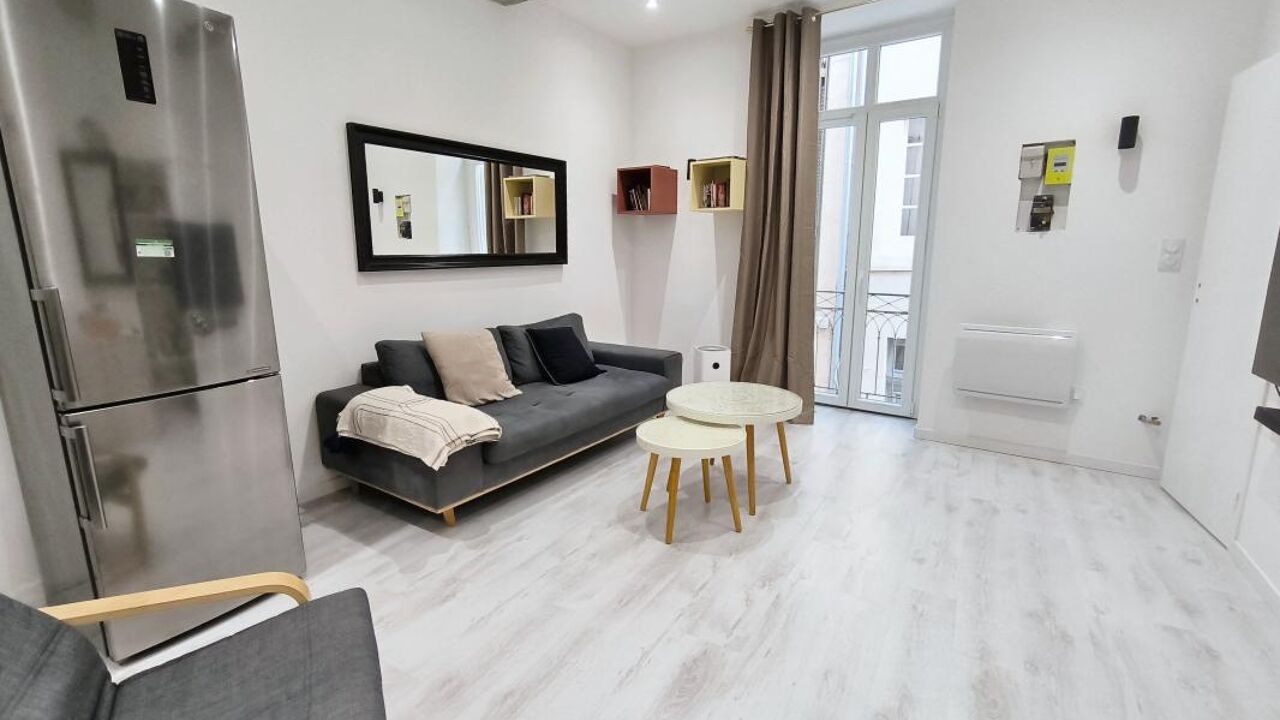 appartement 2 pièces 37 m2 à vendre à Nîmes (30000)