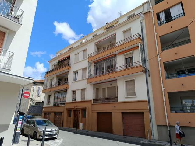 Appartement T4 familial lumineux avec terrasse plein sud en cœur de ville — photo du bien
