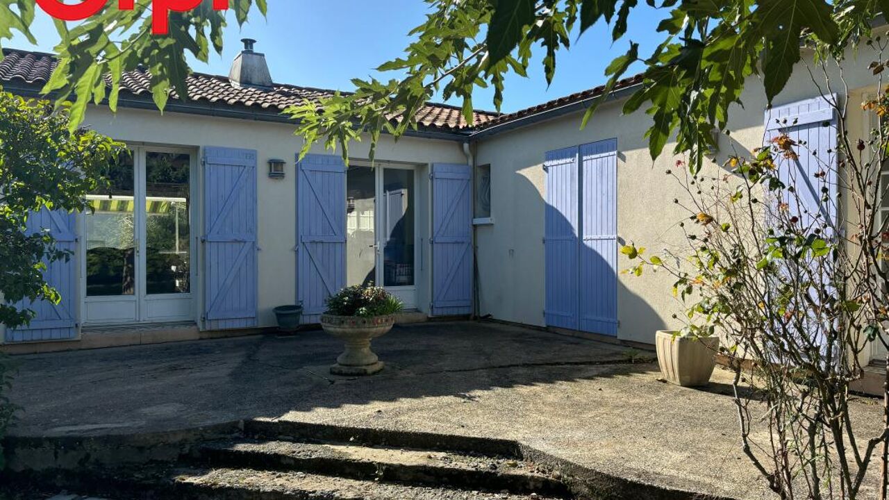 maison 4 pièces 121 m2 à vendre à Yves (17340)