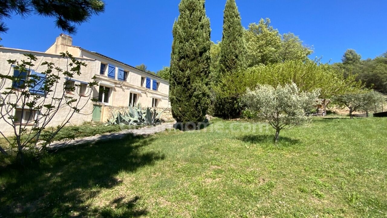 maison 12 pièces 325 m2 à vendre à Montfuron (04110)