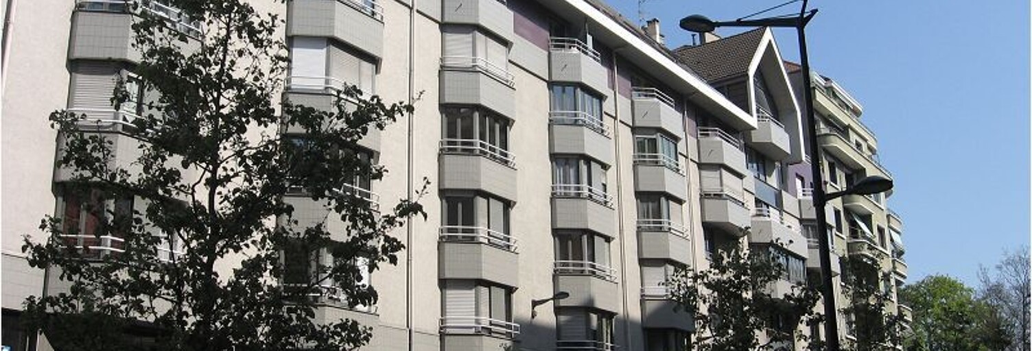 Garage  10 m² à louer à Annecy (74000)