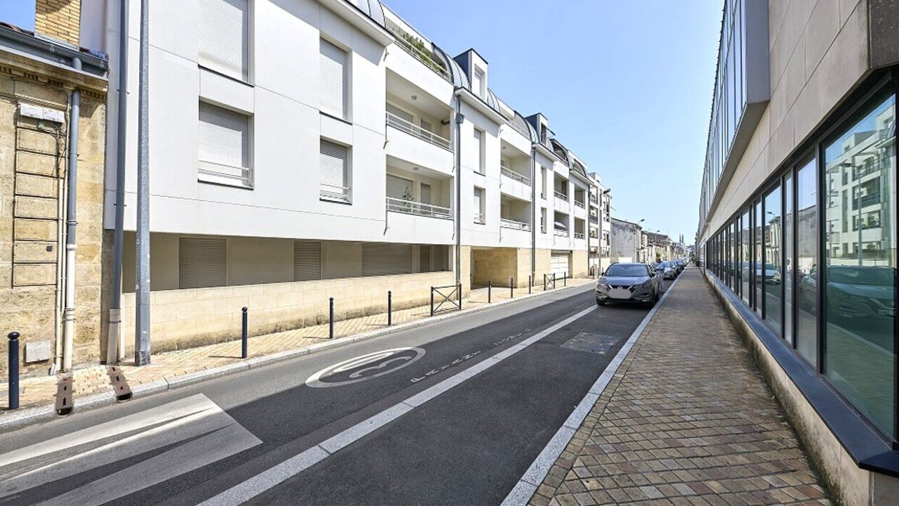 appartement 2 pièces 49 m2 à vendre à Bordeaux (33000)