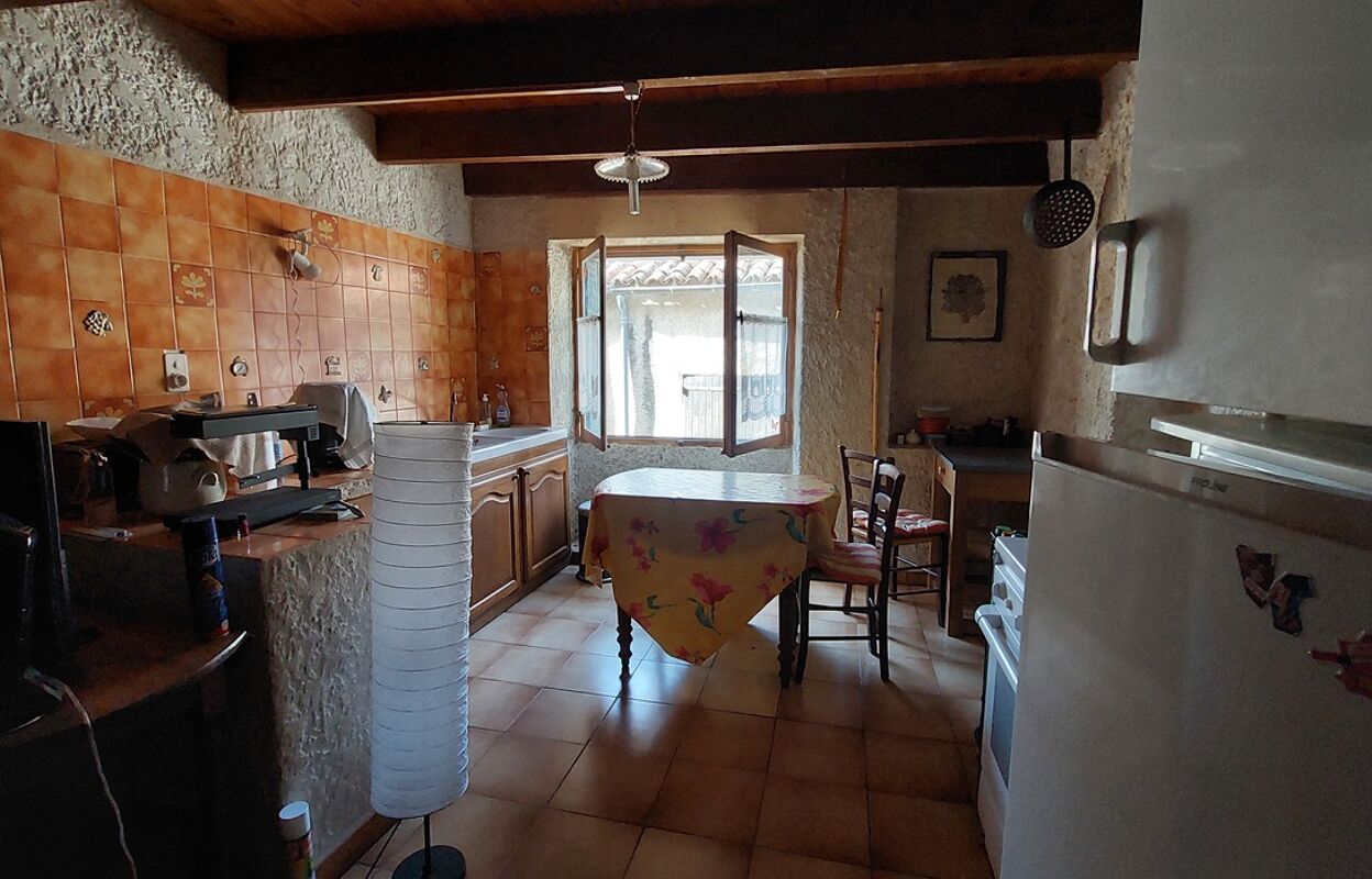 maison  pièces 60 m2 à vendre à Cruis (04230)