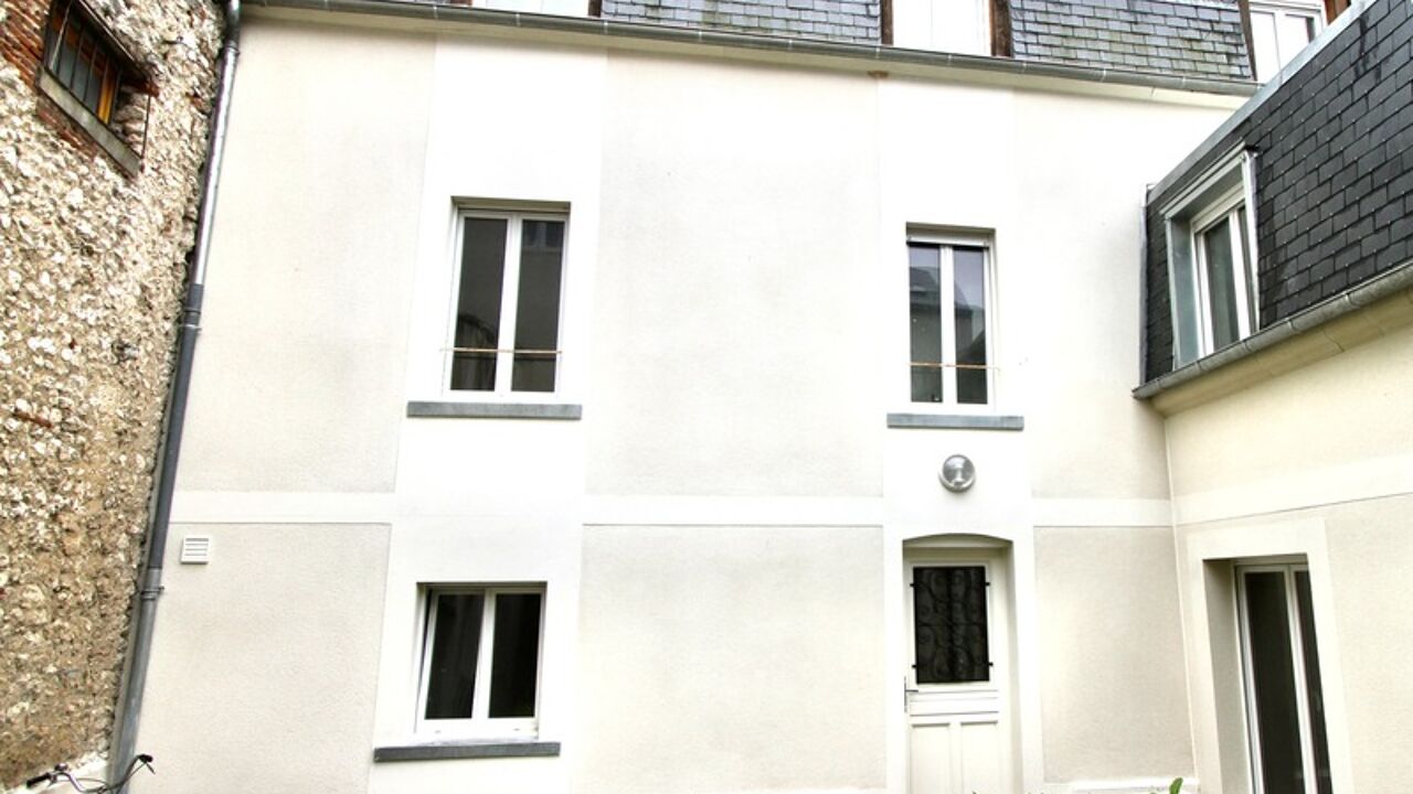 maison 5 pièces 87 m2 à vendre à Orléans (45000)