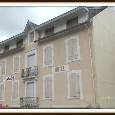 Immeuble  162000 €