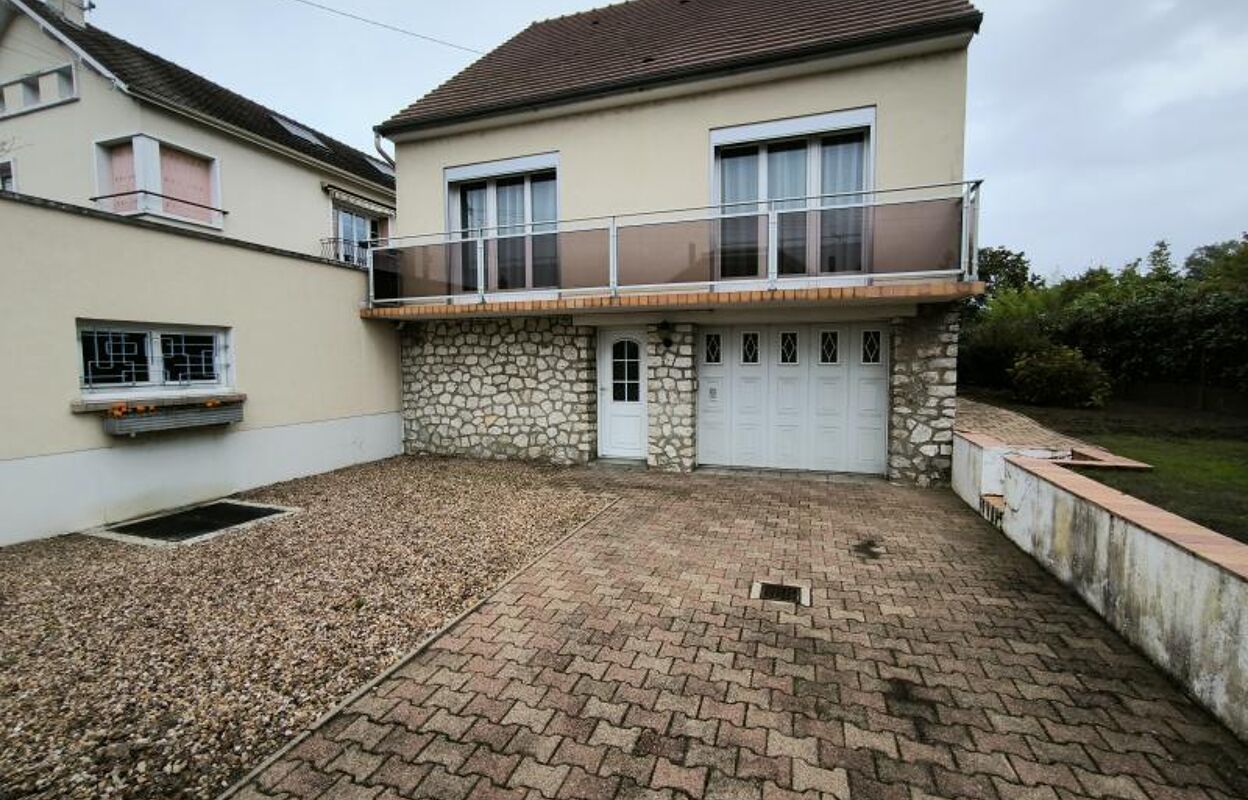 maison 4 pièces 125 m2 à vendre à Saint-Jean-le-Blanc (45650)