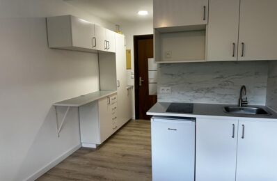 location appartement 460 € CC /mois à proximité de Marseille 12 (13012)