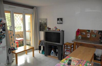 location appartement 588 € CC /mois à proximité de Marseille 2 (13002)