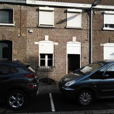 Maison 6 pièces 68322 €