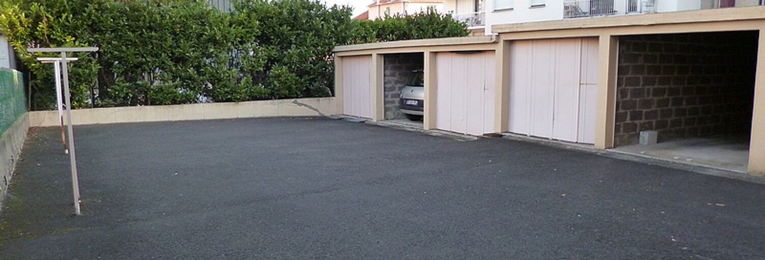 Commerce   m² à louer à Clermont-Ferrand (63000)