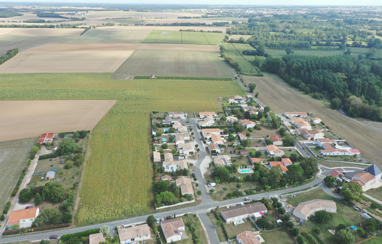 terrain  pièces 430 m2 à vendre à Landrais (17290)