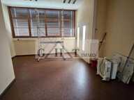 immeuble  2856 m²  Invest a 11.2% — photo 2