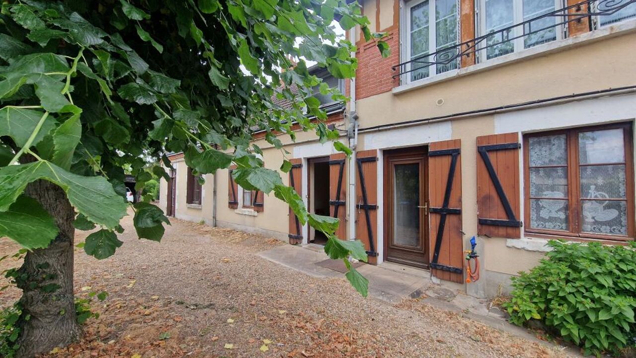 maison 7 pièces 204 m2 à vendre à Fleury-les-Aubrais (45400)