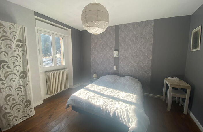 Maison de 300m2 avec jardin plein centre luchon — photo 3