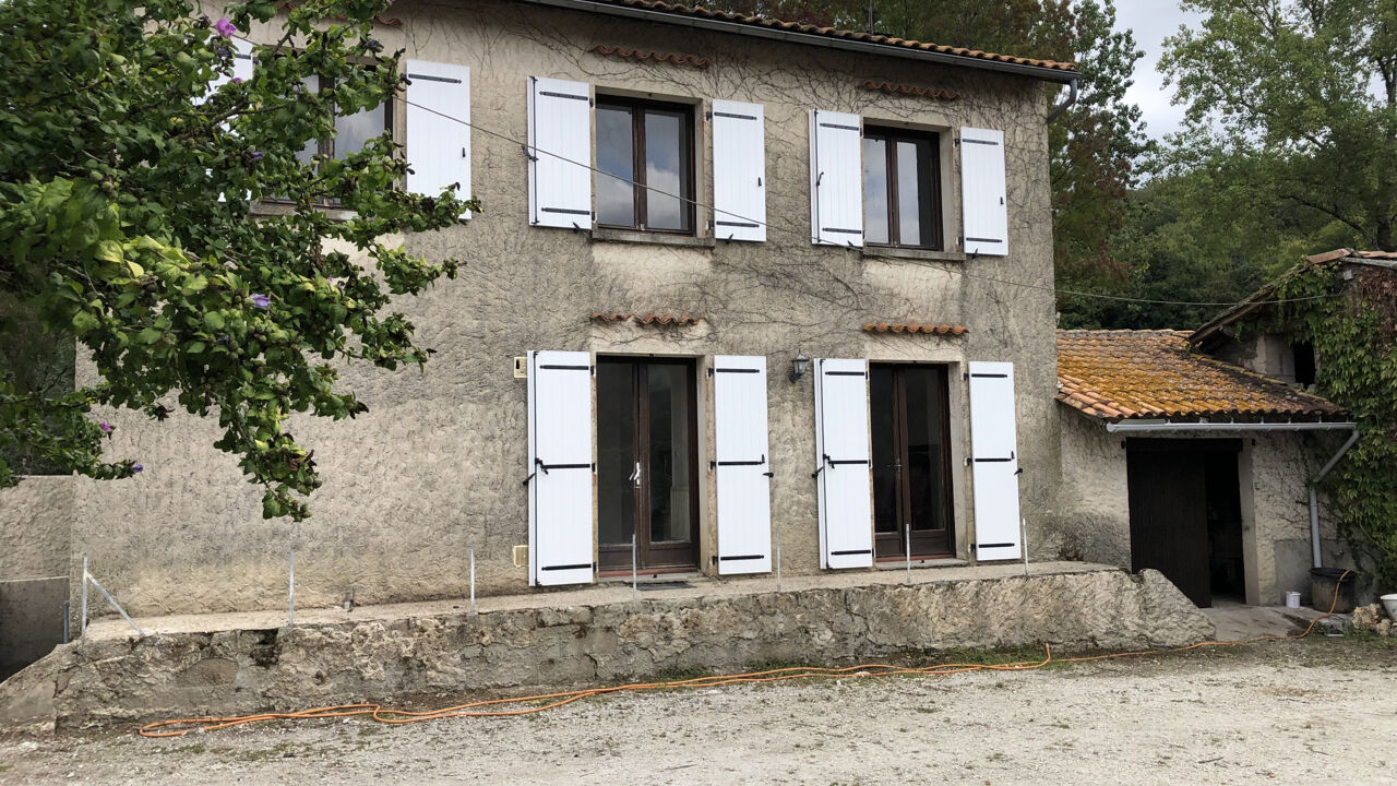 maison 4 pièces 89 m2 à vendre à Asnières-sur-Nouère (16290)