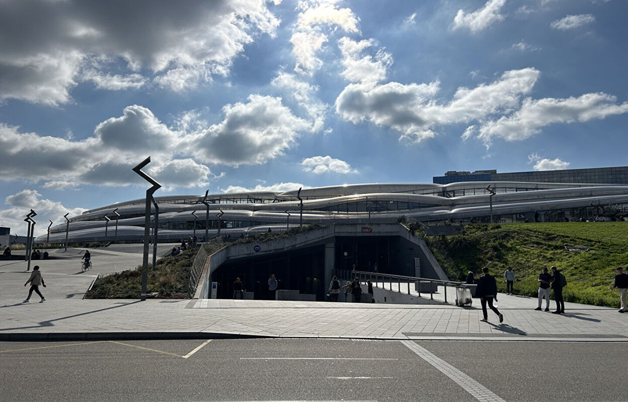 bureau  pièces 360 m2 à louer à Rennes (35000)