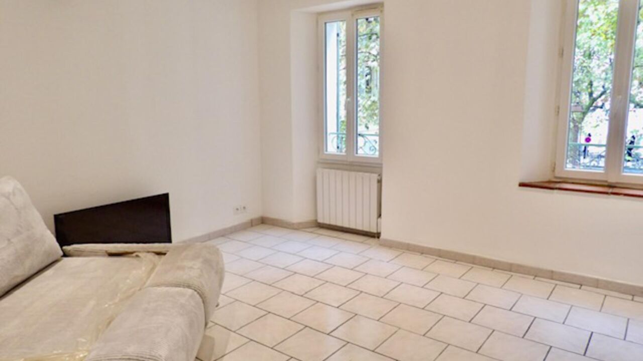 appartement 2 pièces 33 m2 à vendre à Montauroux (83440)