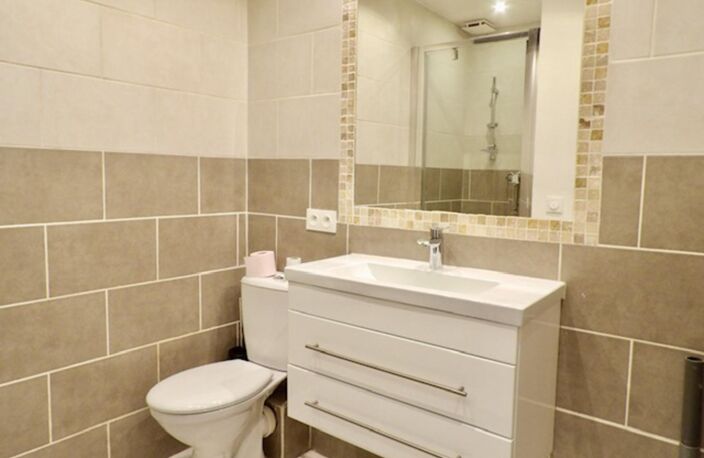 Appartement T2 au centre du village de Montauroux — photo 2