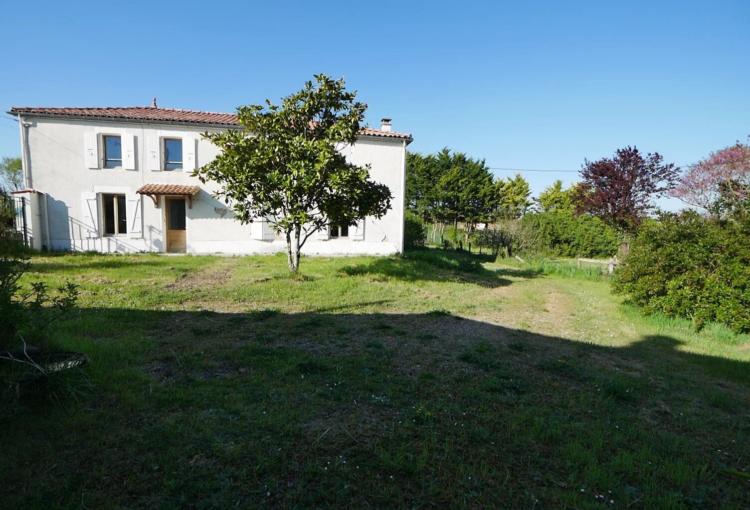 LA LAIGNE — photo 1