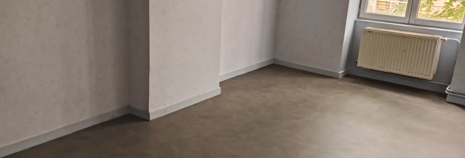 Immeuble  450 m² à vendre à Saint-Étienne (42000)