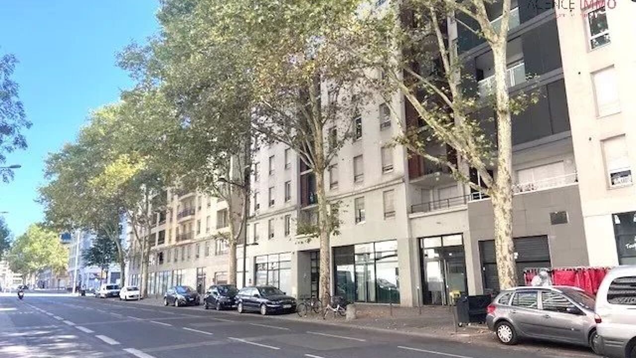 appartement 2 pièces 49 m2 à vendre à Lyon 7 (69007)