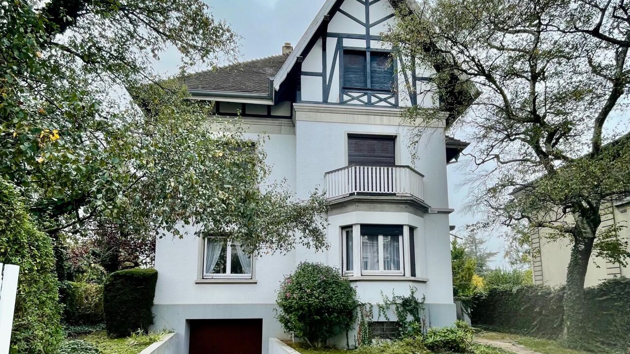 maison 10 pièces 271 m2 à vendre à Mulhouse (68200)