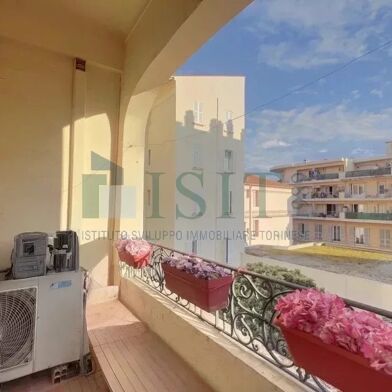 Appartement 4 pièces 157 m²