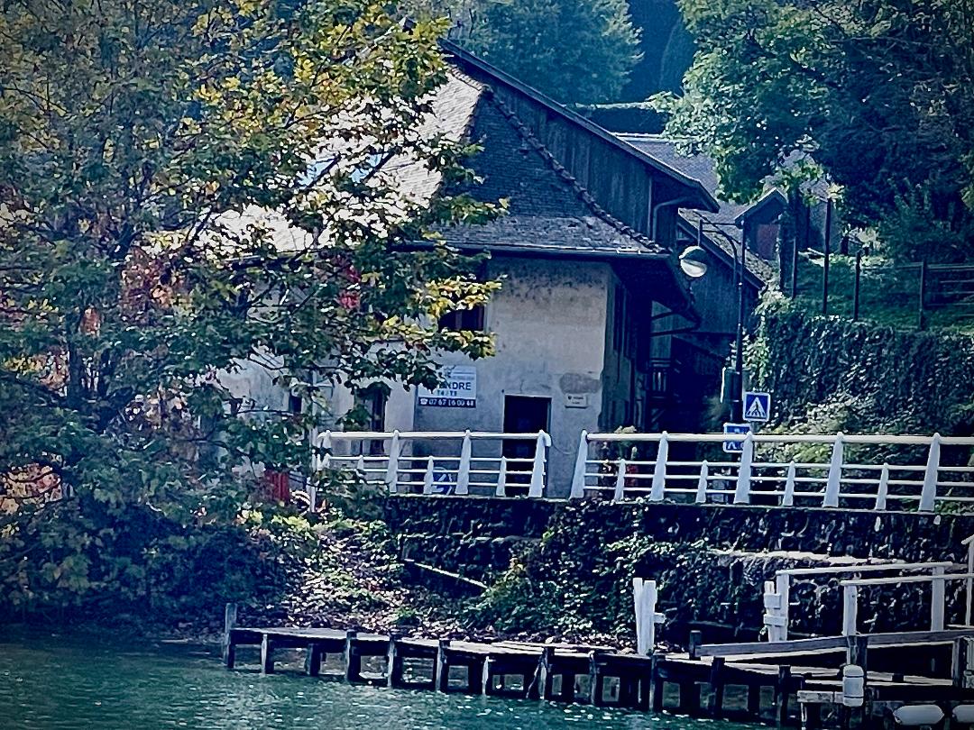 Maison de village vue lac d&rsquo; Annecy