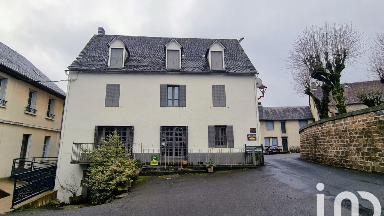 maison 7 pièces 170 m2 à vendre à Saint-Sauves-d'Auvergne (63950)